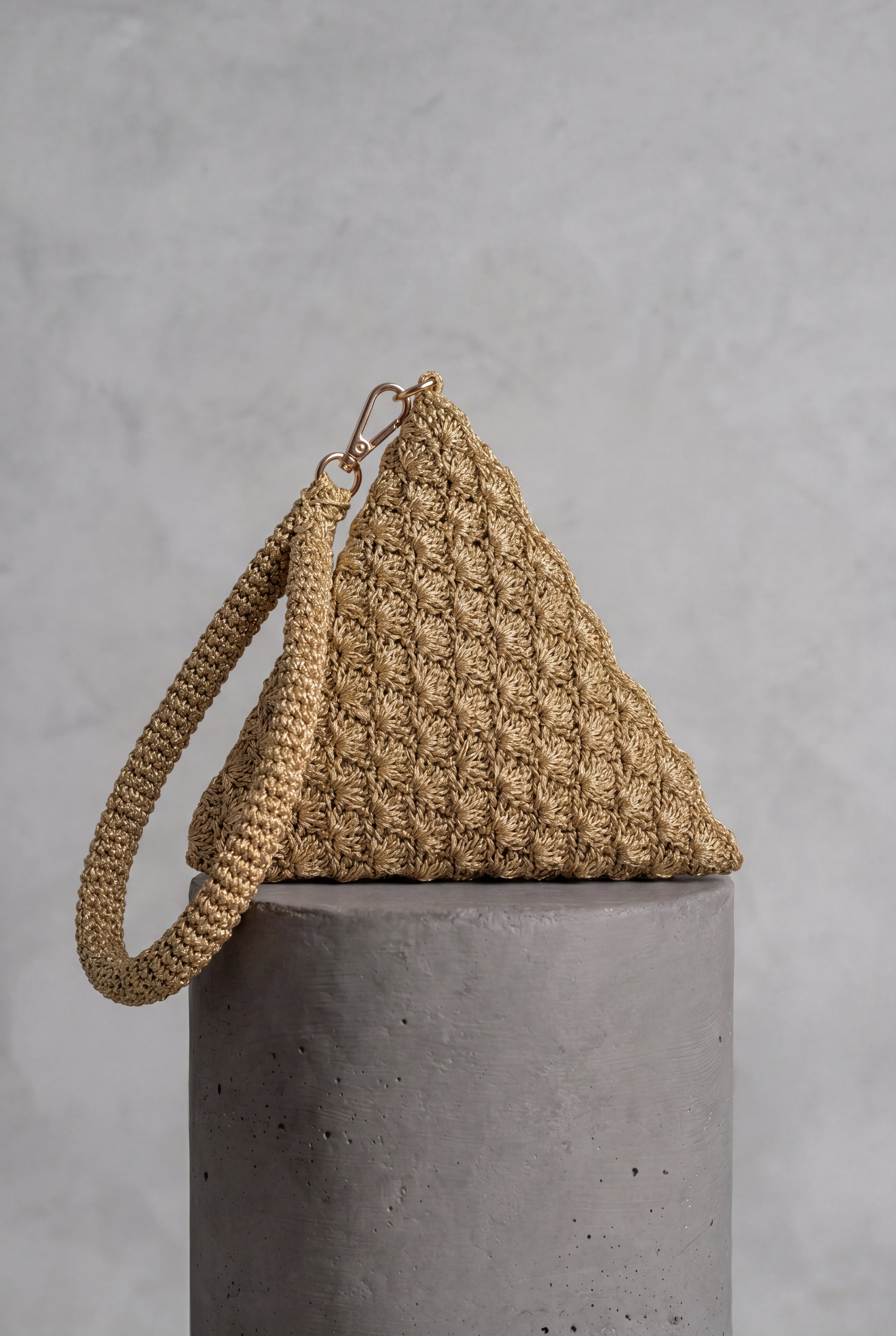 Solera Gold Pyramid Bag